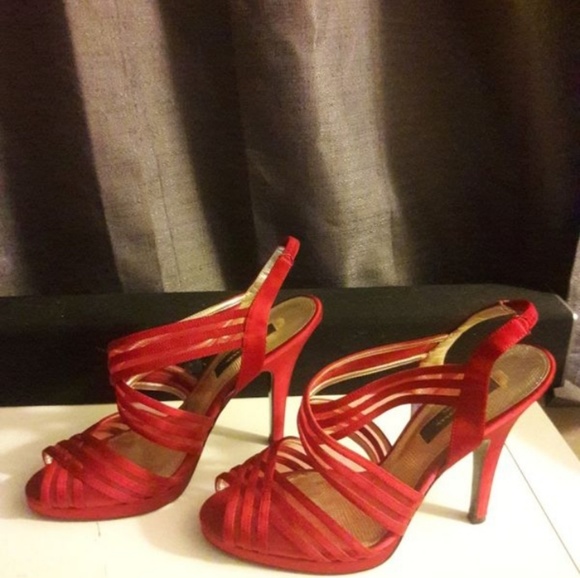 Heels - Picture 1 of 3